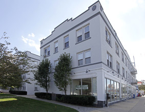 6th Avenue Apartments in Asbury Park, NJ - Building Photo - Building Photo