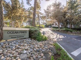 76 Ocean Pines Ln in Pebble Beach, CA - Building Photo