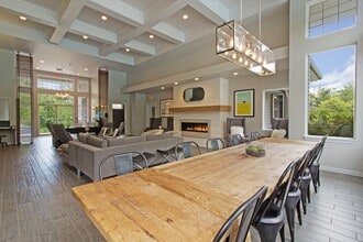 Stonemeadow Farms in Bothell, WA - Building Photo - Building Photo