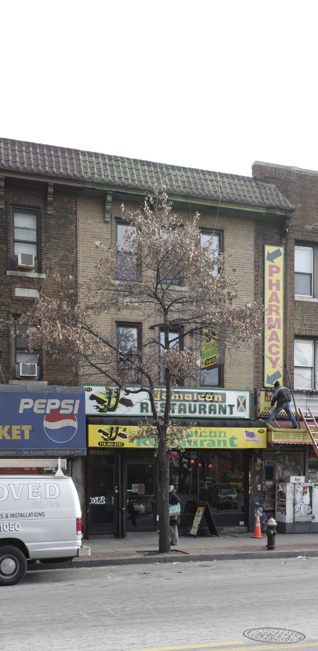 711 Flatbush Ave