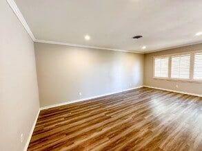 5712 Geneva Ave in Lubbock, TX - Building Photo - Building Photo