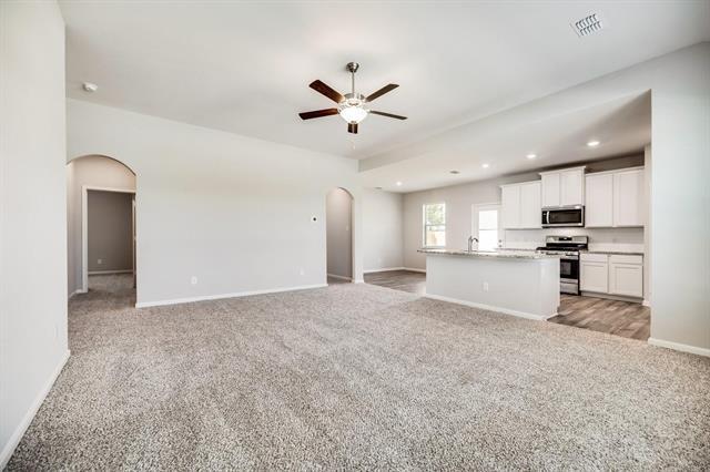320 Leyland Dr in Anna, TX - Foto de edificio - Building Photo