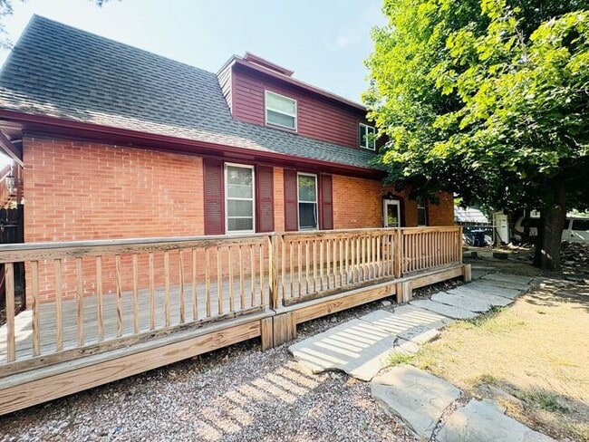 209 N Roosevelt Ave in Fort Collins, CO - Building Photo - Building Photo