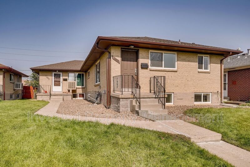 3693 N Glencoe St in Denver, CO - Building Photo