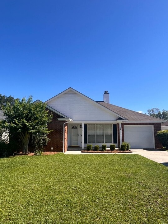 648 Justin Dr in Valdosta, GA - Building Photo