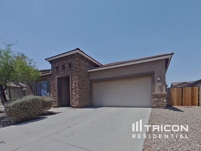 15744 W Pierce St in Goodyear, AZ - Building Photo - Building Photo
