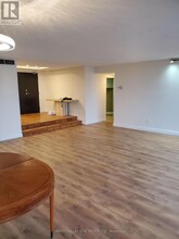 240-240 Heath St W in Toronto, ON - Building Photo - Building Photo