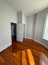 484 Commonwealth Ave, Unit 1 in Boston, MA - Building Photo - Building Photo