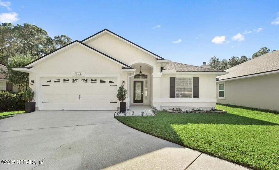 744 Dewdrop Loop in Jacksonville, FL - Building Photo