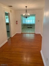 287 Kerrigan Blvd in Newark, NJ - Building Photo - Building Photo