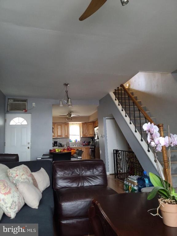 property at 2621 S Jessup St