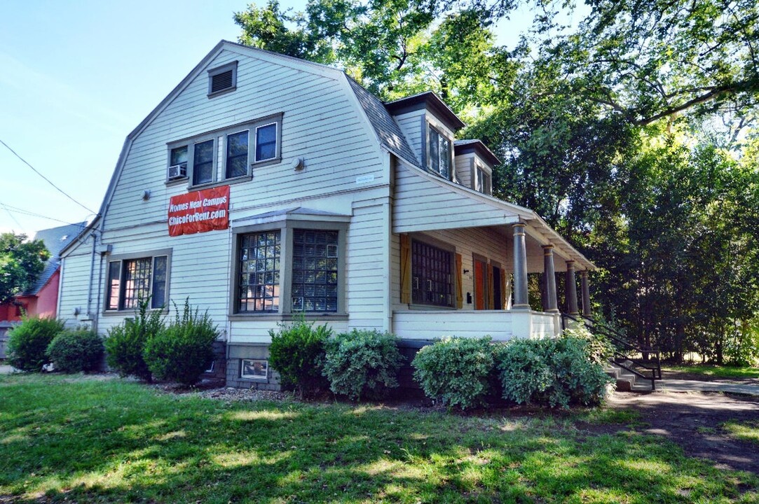 642 W 3rd St in Chico, CA - Building Photo