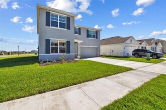 2774 Common Fig Run in Wesley Chapel, FL - Building Photo - Building Photo