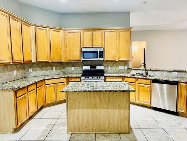 property at 18215 Linden Forest Ln