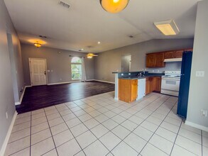 2548 Houston Cir in Gulf Breeze, FL - Building Photo - Building Photo