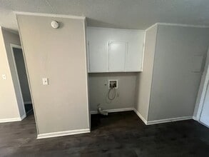 1316 Linwood Rd in Gastonia, NC - Building Photo - Building Photo