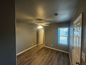 364 W Minarets Ave in Fresno, CA - Building Photo - Building Photo