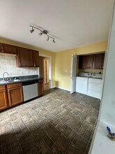 1055 1st Capitol Dr in St. Charles, MO - Building Photo - Building Photo