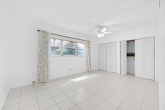 3208 Colony Club Rd in Pompano Beach, FL - Foto de edificio - Building Photo