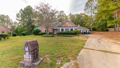 8533 Par Ct in Columbus, GA - Foto de edificio - Building Photo