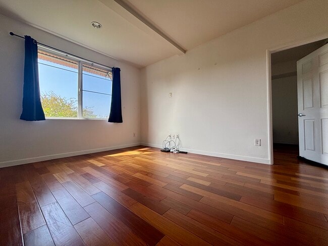 13200 Pacific Promenade, Unit 340 in Los Angeles, CA - Building Photo - Building Photo