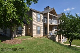 Baxter Crossings Apartments in Chesterfield, MO - Building Photo - Building Photo