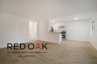 2244 S Western Ave in Los Angeles, CA - Building Photo