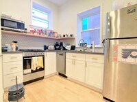 725 N 5th St, Unit 2F photo'