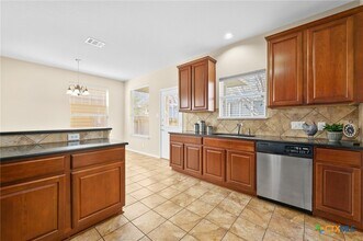 8636 Harrier Dr in Austin, TX - Building Photo - Building Photo
