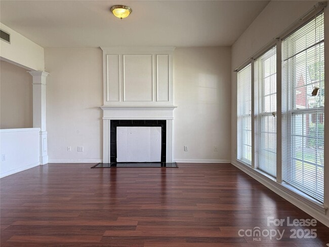 7504 Double Springs Ct in Charlotte, NC - Building Photo - Building Photo