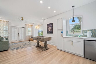 20 St Francis Dr S in Miramar Beach, FL - Building Photo - Building Photo