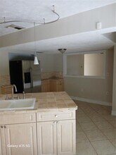 17131 SW 85th Ave in Palmetto Bay, FL - Building Photo - Building Photo