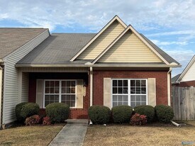 2443 Cameron St SW in Decatur, AL - Building Photo