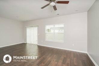 2089 Paddle Wheel Dr in Jeffersonville, IN - Foto de edificio - Building Photo