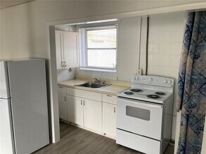 3421 35th St N in St. Petersburg, FL - Building Photo - Building Photo