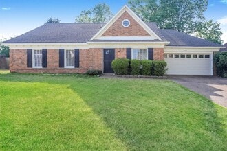 4305 Satin Oak Cove in Memphis, TN - Building Photo - Building Photo