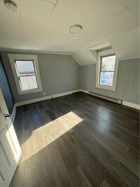 21 Forest St, Unit 2 in Lawrence, MA - Foto de edificio - Building Photo