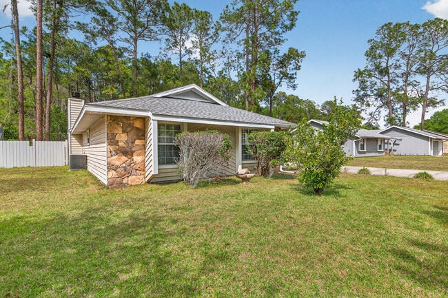 4604 NW 44th Pl in Gainesville, FL - Building Photo - Building Photo