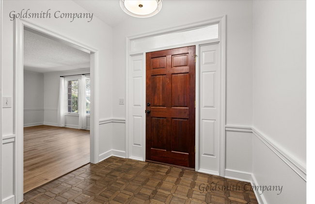 208 Yellow Poplar Ct in Simpsonville, SC - Building Photo - Building Photo