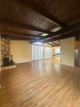 334 Newport Ave in Long Beach, CA - Foto de edificio - Building Photo