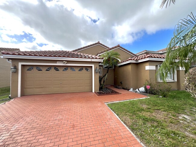 10614 Crystal Cove Ln in Boca Raton, FL - Building Photo - Building Photo