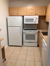 259 Sheffield K in West Palm Beach, FL - Building Photo - Building Photo