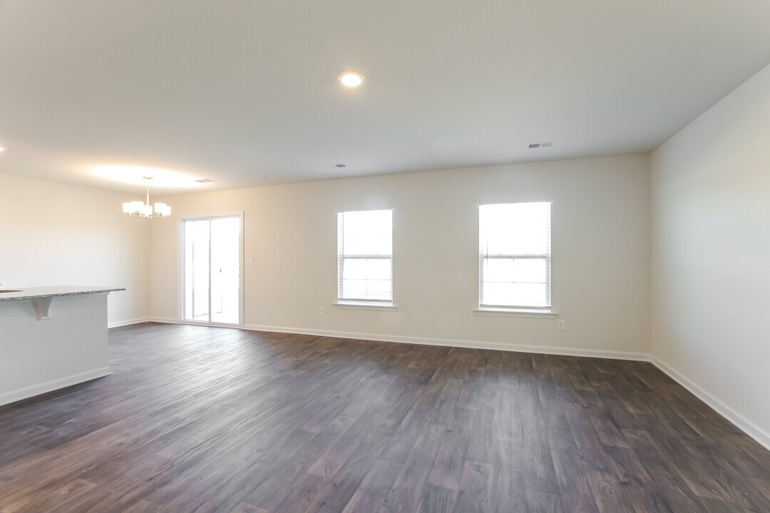 138 King Buck Dr in Gaston, SC - Building Photo