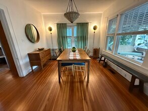 557 7th Ave N in St. Petersburg, FL - Building Photo - Building Photo