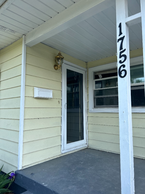 property at 1756 Princeton Dr