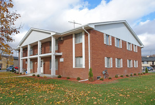 400 Beloit St Apartments