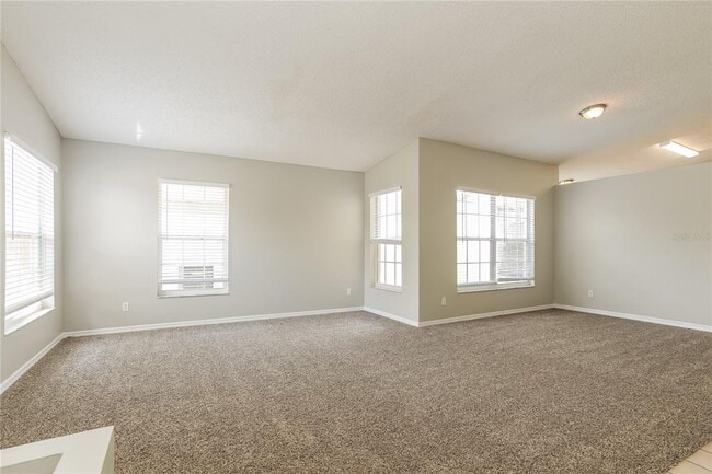 8664 Wellington Loop in Kissimmee, FL - Building Photo - Building Photo