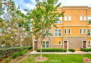 1108 Jewett Dr in Fullerton, CA - Building Photo