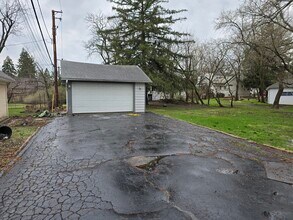 249 E Park Blvd, Unit 1 in Villa Park, IL - Building Photo - Building Photo