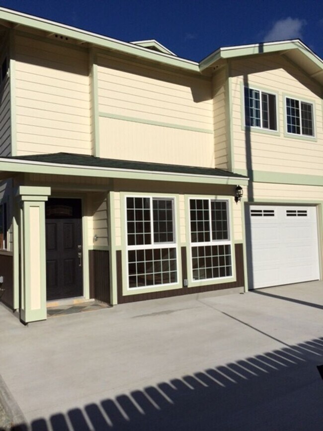 property at 2017 Fern St